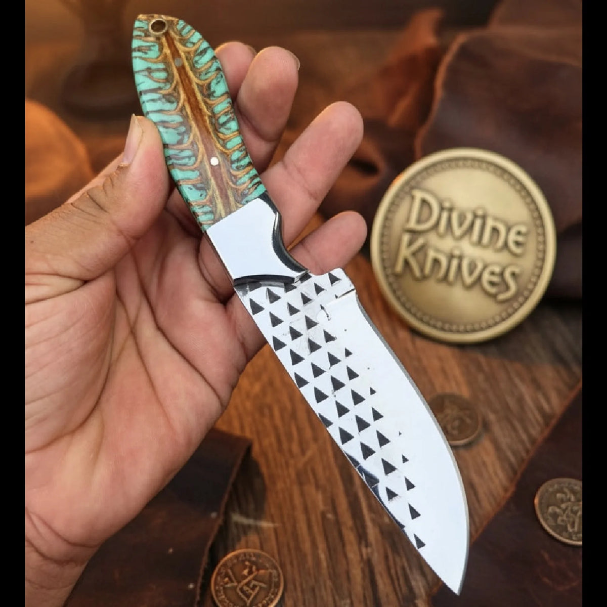 Emerald Pinecone Ranch Skinner Knife with Carved Wood Handle