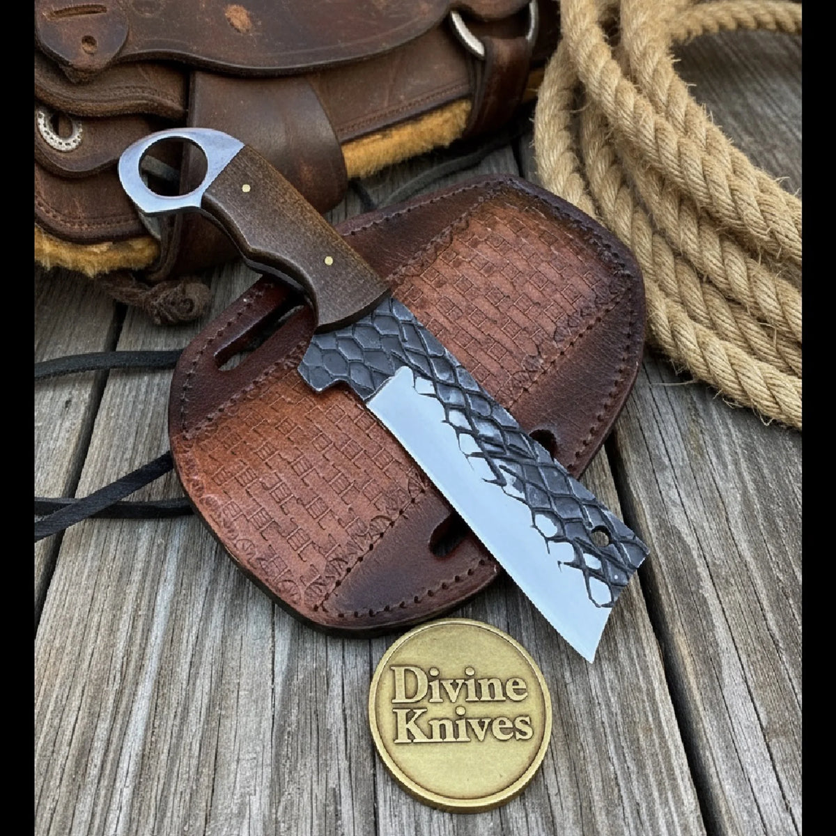 Ironwood Dragon Pattern Bull Cutter with Engraved Scale Blade