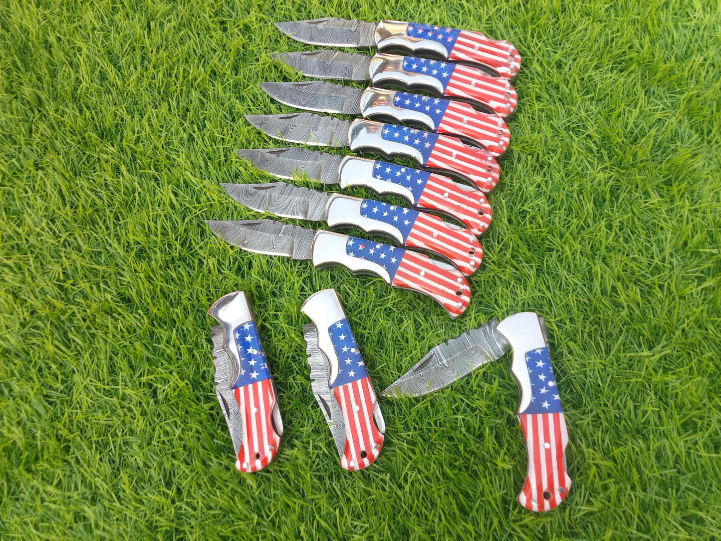 USA Flag Damascus Folder Lot with Matching Wood Grain Damascus Blades