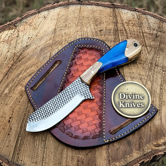 Azure Rasptail Cowboy Knife with Blue Resin and Wood Handle